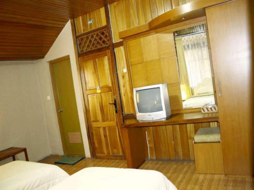 Pesona Bamboe Resor 3*
